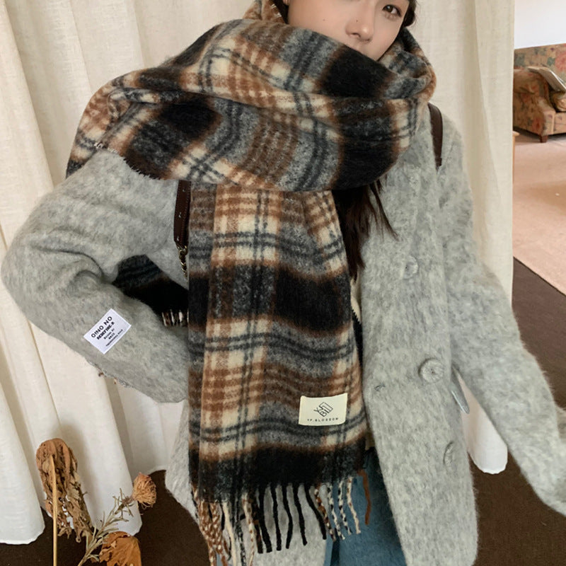 Fashionable Plaid Winter Scarf for Women | Soft & Warm