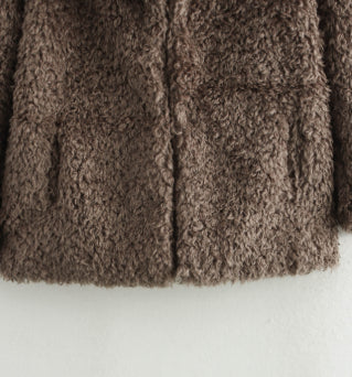 European & American Style Faux Fur Warm Coat for Women