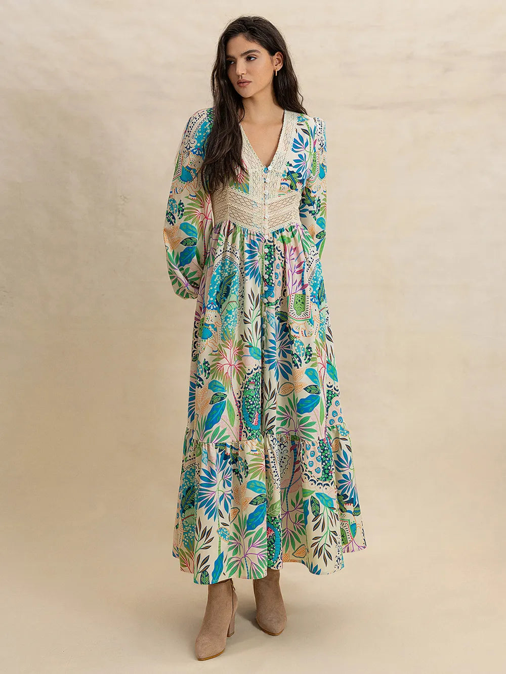 Women’s fashion slit midi dress with buttons